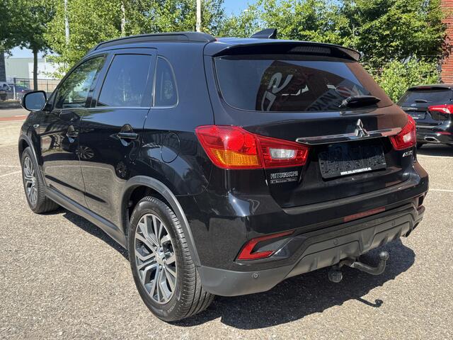 Mitsubishi ASX 1.6 Cleartec Connect Pro // NAVI // CAMERA // TREKHAAK // CLIMA // CRUISE // APPLE CARPLAY - ANDROID AUTO // KEY LESS ENTRY //