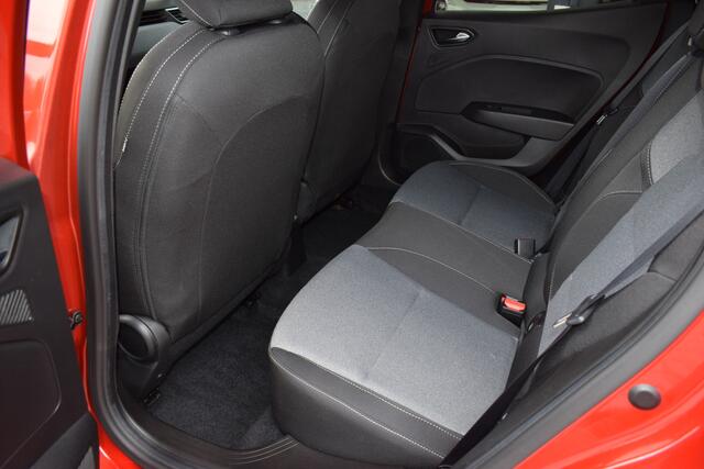 Mitsubishi COLT 1.6i HEV/Hybrid Intense Autom. | Climate Control | Cruise Control | SmartLink-Navigatie | Camera | Trekhaak | 8Jr. Garantie