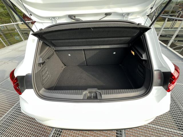 Mitsubishi COLT 1.0T MT Intense | DIRECT UIT VOORRAAD LEVERBAAR MET EXTRA VOORRAADVOORDEEL!