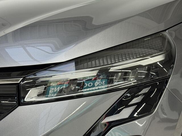 Mitsubishi COLT 1.0T MT Intense | Clima | Camera | Apple Carplay/Android Auto