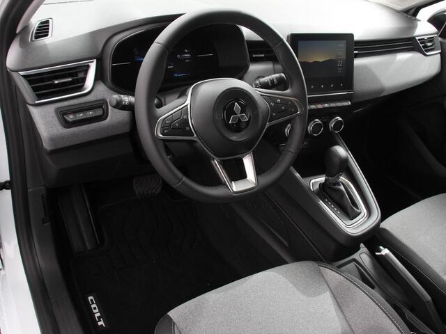 Mitsubishi COLT 1.6 HEV Automaat Intense DEMO Navigatie d.m.v. Apple Carplay/Android Auto Camera Climate Control Cruise Control Lichtmetalen velgen Extra Getint Glas Digitale Cockpit