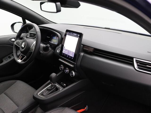 Mitsubishi COLT 1.6 HEV Intense | Black Edition | Stoel en stuurverwarming | PDC voor en achter | Achteruitrijcamera | Half leder | Climate control | 8 jaar garantie! |