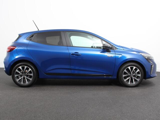 Mitsubishi COLT 1.6 HEV Automaat Intense Navigatie d.m.v. Apple Carplay/Android Auto Camera Climate Control Cruise Control Lichtmetalen velgen Extra Getint Glas Digitale Cockpit