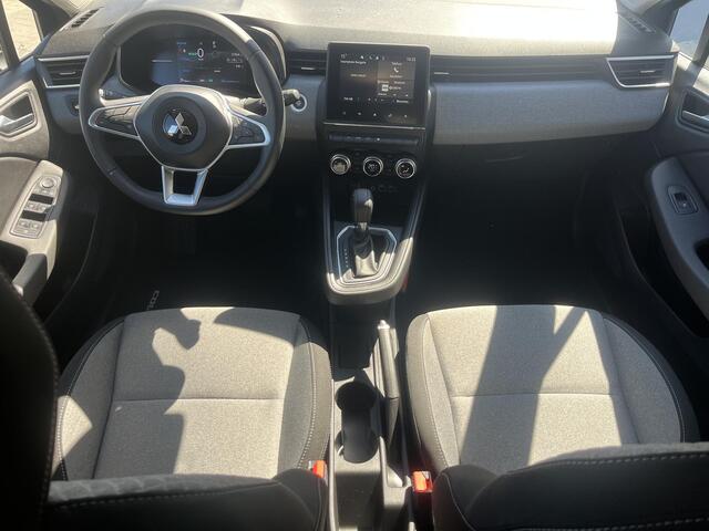 Mitsubishi COLT 1.6 HEV Intense / Apple Carplay&Android Auto / Cruise Control / 8 jaar fabrieksgarantie / Achteruitrijcamera / Lichtmetalen Velgen 16" / Volledig Digitaal Instrumentenpaneel / Lane Assist / Achteruitrij Camera / Parkeersensoren Voor&Achter /