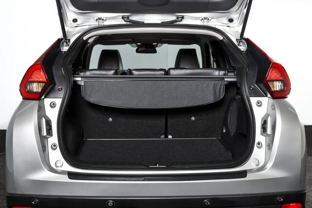 Mitsubishi ECLIPSE Cross 1.5 DI-T 160PK Instyle | S/K dak | Adapt. Cruise | Winterpakket | PDC | 360 Camera | App. Connect | DAB | LM 18" | Afn. Trekhaak |