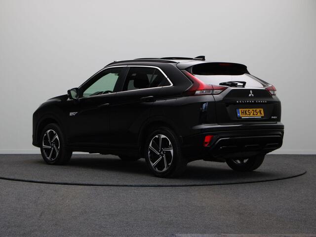 Mitsubishi ECLIPSE Cross 2.4 PHEV Instyle | Schuif/Kantel Dak | Stoelverwarming Voor en Achter | Achteruitrijcamera | | 1500kg Trekvermogen |
