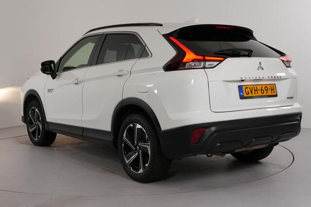 Mitsubishi ECLIPSE Cross 2.4 PHEV 4WD | Parelmoer | Camera | LM 18" | Cruise | Lane | Stl. verw. |