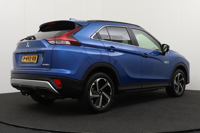 Mitsubishi ECLIPSE Cross 2.4 PHEV Intense+ Trekhaak Camera Standkachel Carplay