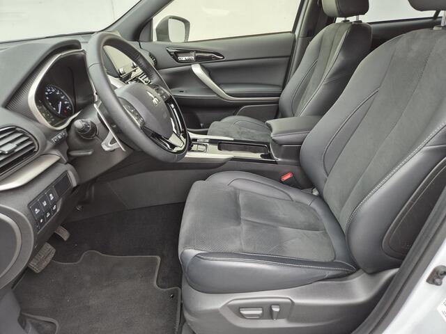 Mitsubishi ECLIPSE Cross 2.4 PHEV Business Executive Automaat / Afneembare Trekhaak / Trekgewicht 1500kg / Stuur- en Stoelverwarming / Apple Carplay Android Auto / Navigatie / Keyless Entry/Start /