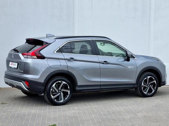 Mitsubishi ECLIPSE Cross 2.4 PHEV Intense+ S-AWC 4WD Automaat / 1500KG Trekgewicht / Navigatie / Camera / Cruise Control / Stoelverwarming / Elektr. Stoel / Android Auto/Apple Carplay
