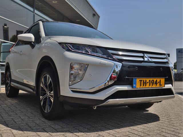 Mitsubishi ECLIPSE Cross 1.5 DI-T Instyle Automaat | Schuif/kantel dak | Climate Control | Stoelverwarming | Leder | Camera |