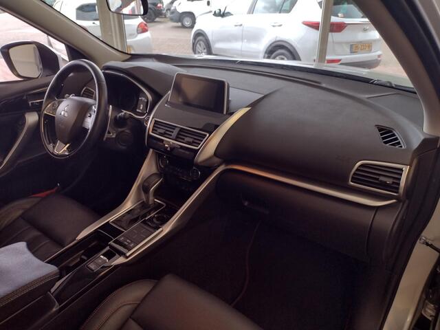 Mitsubishi ECLIPSE Cross 1.5 DI-T Intense S Staat in Hardenberg