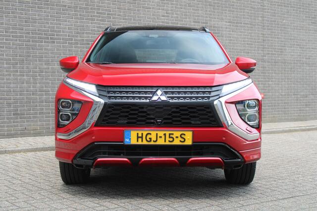 Mitsubishi ECLIPSE Cross 2.4 PHEV Instyle Nu met gratis trekhaak! Automaat, Lederen bekleding, Applecarpl./Andr. Auto Trekgewicht 1.500 KG.