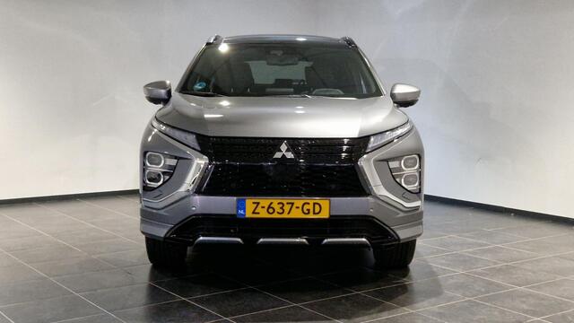 Mitsubishi ECLIPSE Cross 2.4 PHEV Instyle | Panoramadak | Leder | Trekhaak