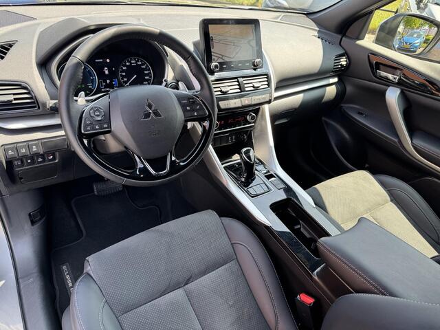 Mitsubishi ECLIPSE Cross 2.4 PHEV Executive | Stuur- + Stoelverwarming | Dodehoek Detectie | Adapt. Cruise Control | 360° Camera | Rijklaarprijs!