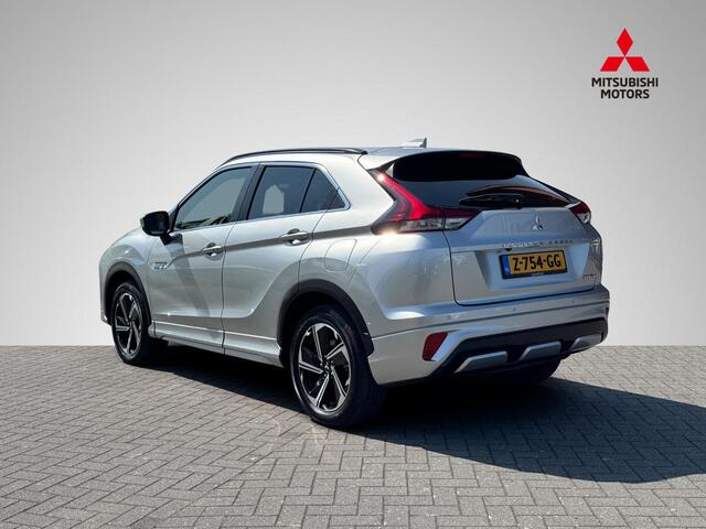 Mitsubishi ECLIPSE Cross 2.4 PHEV Executive | Stuur- + Stoelverwarming | Dodehoek Detectie | Adapt. Cruise Control | 360° Camera | Rijklaarprijs!