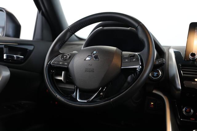 Mitsubishi ECLIPSE Cross 2.4 PHEV Intense+ | Cruise | Navi | Camera