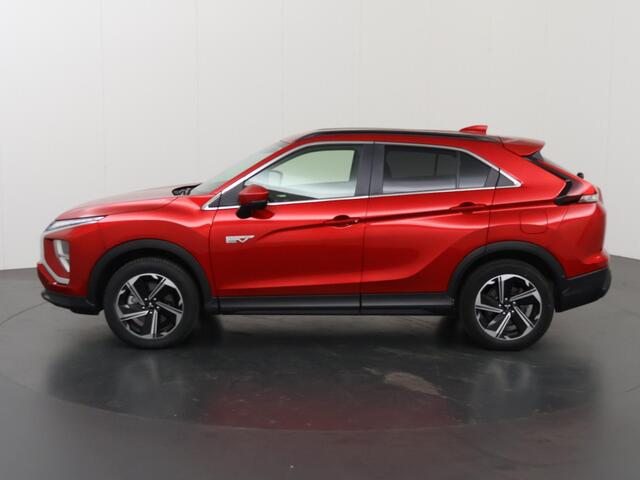 Mitsubishi ECLIPSE Cross 2.4 PHEV Intense | Trekhaak | Parkeercamera | Cruise control | Climate Control | Stoelverwarming |