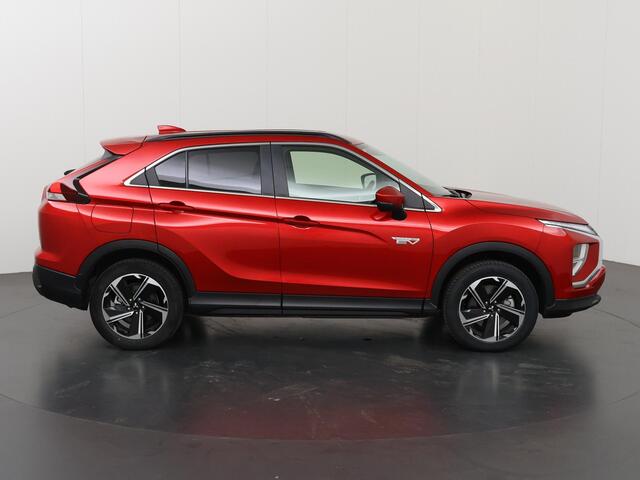 Mitsubishi ECLIPSE Cross 2.4 PHEV Intense | Trekhaak | Parkeercamera | Cruise control | Climate Control | Stoelverwarming |