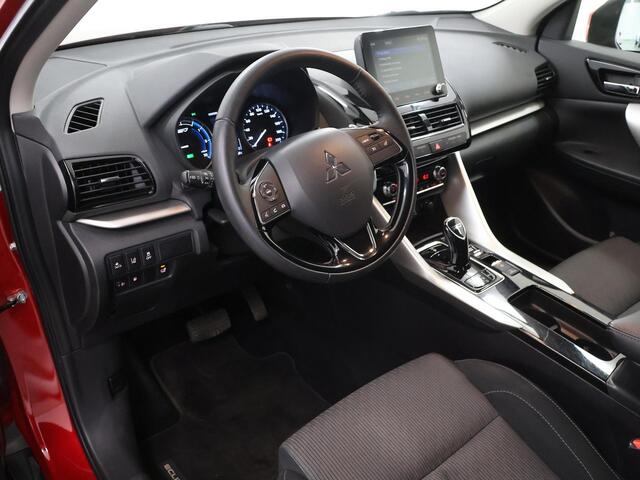 Mitsubishi ECLIPSE Cross 2.4 PHEV Intense | Trekhaak | Parkeercamera | Cruise control | Climate Control | Stoelverwarming |