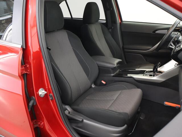 Mitsubishi ECLIPSE Cross 2.4 PHEV Intense | Trekhaak | Parkeercamera | Cruise control | Climate Control | Stoelverwarming |