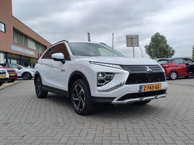 Mitsubishi ECLIPSE Cross 2.4 PHEV Intense+ | Navigatie | Camera | Stoelverwarming | Apple Carplay/Android Auto | Keyless Entry | LED Koplampen | Rijklaarprijs!