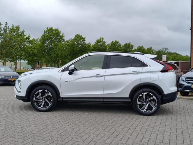 Mitsubishi ECLIPSE Cross 2.4 PHEV Intense+ | Navigatie | Camera | Stoelverwarming | Apple Carplay/Android Auto | Keyless Entry | LED Koplampen | Rijklaarprijs!