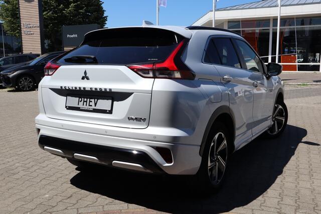 Mitsubishi ECLIPSE 2.4 PHEV Executive AdaptiveCruise/Navi/Standkachel