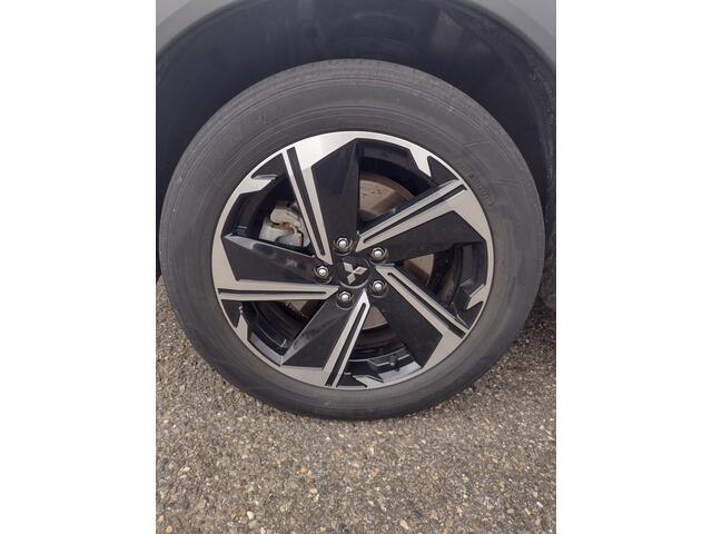 Mitsubishi ECLIPSE Cross 2.4 PHEV Instyle Staat in Hardenberg