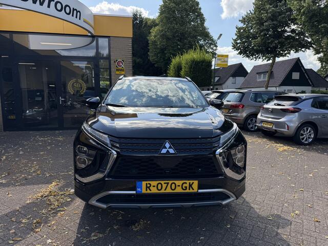 Mitsubishi ECLIPSE Cross 2.4 PHEV Intense+ Climate Control Navi Camera Carplay Trekhaak