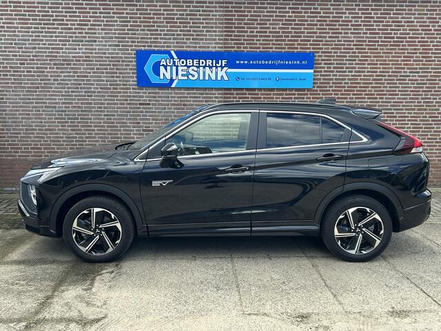 Mitsubishi ECLIPSE Cross 2.4 PHEV Black Edition Automaat
