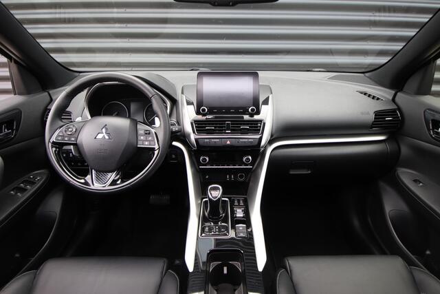 Mitsubishi ECLIPSE Cross 2.4 PHEV Instyle Black Carbon LTD Edition Pano, Leder, 360 graden camera