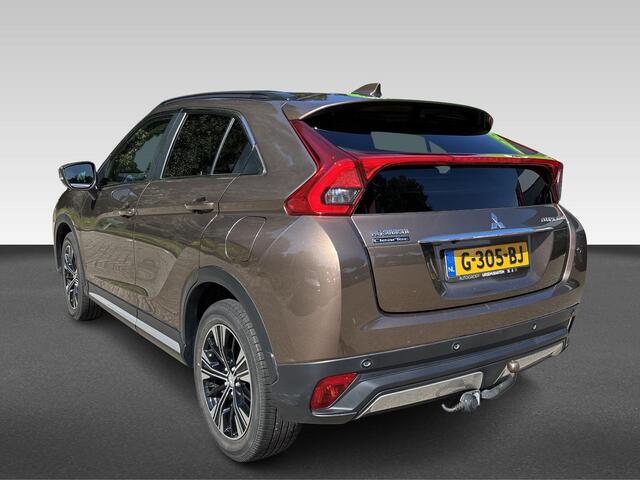 Mitsubishi ECLIPSE Cross 1.5 DI-T First Edition | Trekhaak | Stoelverwarming 1600kg trekgewicht ! heads-up display | stoelverwarming