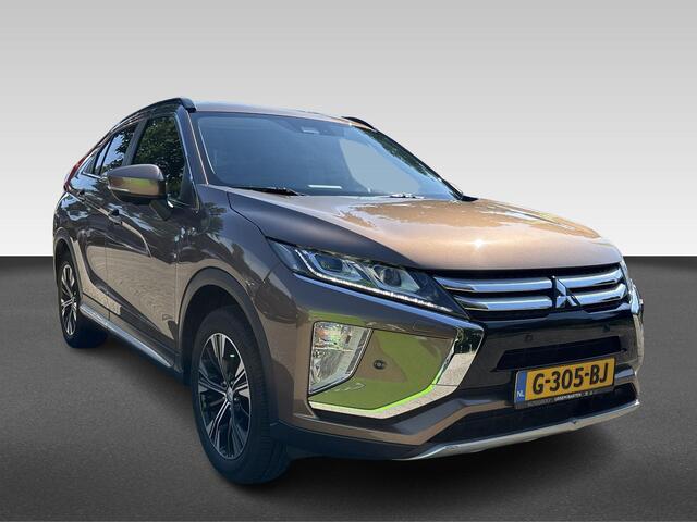Mitsubishi ECLIPSE Cross 1.5 DI-T First Edition | Trekhaak | Stoelverwarming 1600kg trekgewicht ! heads-up display | stoelverwarming