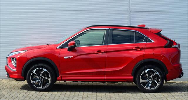 Mitsubishi ECLIPSE Cross PHEV 2.4 EXECUTIVE 4WD | PLUG IN HYBRID | ADAPTIEF CRUISE | TREKHAAK 1500KG | FABRIEKSGARANTIE TOT 23-04-2032* | ALL IN RIJKLAARPRIJS