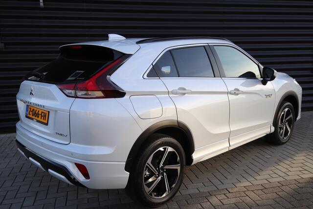 Mitsubishi ECLIPSE Cross 2.4 PHEV Business Executive 1e auto, dealer o.h., NL-Auto, Adaptive Cruise