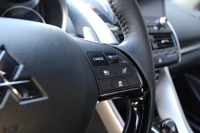 Mitsubishi ECLIPSE Cross 2.4 PHEV Business Executive 1e auto, dealer o.h., NL-Auto, Adaptive Cruise