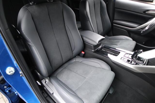 Mitsubishi ECLIPSE Cross 2.4 PHEV Executive Adaptive cruise,