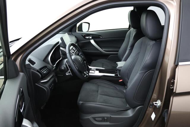 Mitsubishi ECLIPSE Cross 2.4 PHEV Instyle | Navigatie | Parkeercamera | All in prijs + BOVAG Garantie