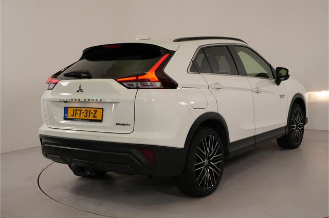 Mitsubishi ECLIPSE Cross 2.4 PHEV 188 pk 4WD | Trekhaak | Trekgewicht 1500 kg |