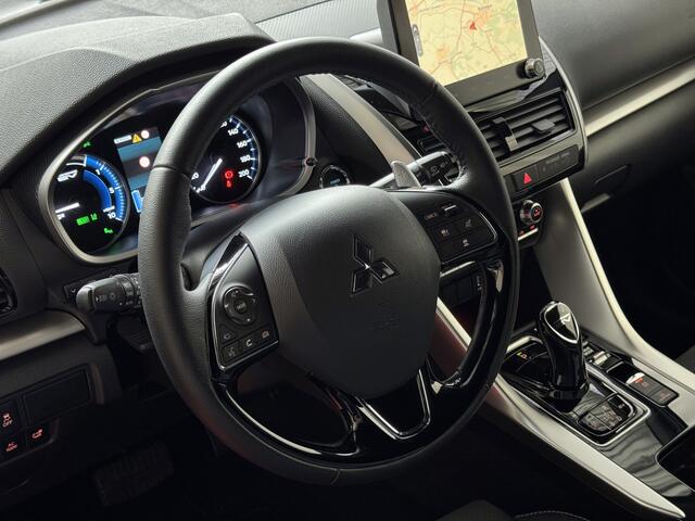 Mitsubishi ECLIPSE Cross 2.4 PHEV AWD EXECUTIVE ALLSEASON BAND. STOEL/STUUR/ACHTERBANK.VERW 360CAM ADAP.CRUISE AWD 4X4 Plug in Hybrid