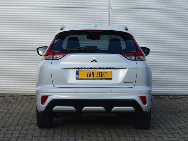 Mitsubishi ECLIPSE Cross PHEV 2.4 EXECUTIVE 4WD | PLUG IN HYBRID | ADAPTIEF CRUISE | ALL SEASON BANDEN | FABRIEKSGARANTIE TOT 08-2031* | ALL IN RIJKLAARPRIJS