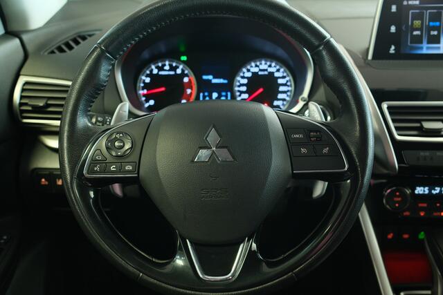 Mitsubishi ECLIPSE Cross 1.5 DI-T Intense S Verwarmde voorruit/ Head up/ 18 inch