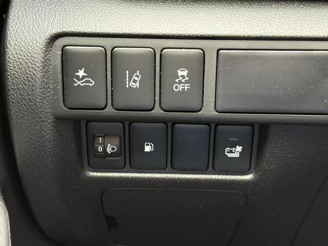 Mitsubishi ECLIPSE Cross 2.4 PHEV Intense+ / Automaat / Trekhaak (1500KG) / Navigatie / Camera / Cruise Control / Bluetooth / Stoelverwarming