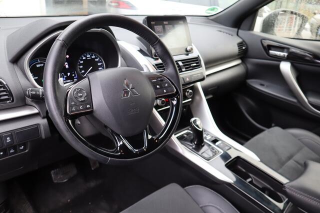 Mitsubishi ECLIPSE 2.4 PHEV Executive AdaptiveCruise/Apple/AndroidAuto/AllSeasons