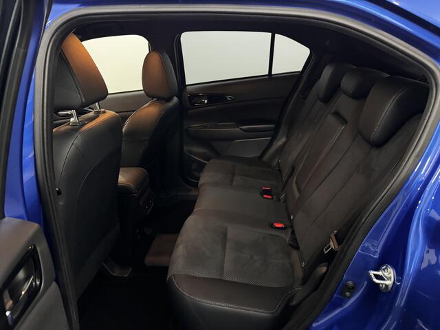 Mitsubishi ECLIPSE Cross 2.4 PHEV Executive 360 Camera, Half leder, Rijstrook correctie, Keyless start, Winterpakket, Cruise control, 5 jaar garantie