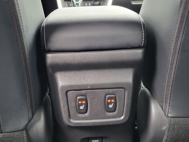 Mitsubishi ECLIPSE Cross 2.4 PHEV Business Executive / 5 jaar Fabrieksgarantie* / 1500 kg Trekgewicht / Navigatie / 360° camera / Achterbank-, stuur- en voorstoelverwarming / Adaptieve Cruise Control /Android Auto / Apple Carplay /