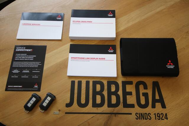 Mitsubishi ECLIPSE Cross 2.4 PHEV Executive Business, adaptive cruise, NL-Auto