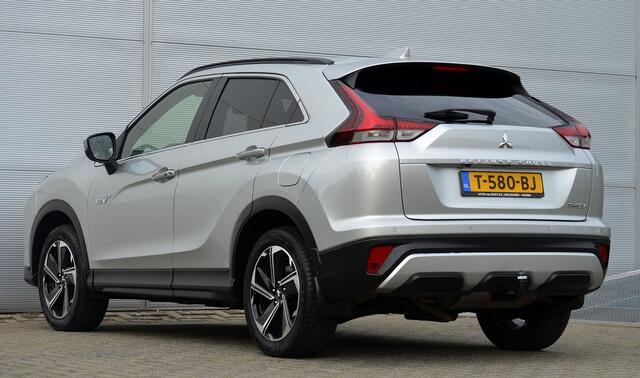 Mitsubishi ECLIPSE Cross PHEV 2.4 INTENSE PLUS 4WD | PLUG IN HYBRID | STANDKACHEL | TREKHAAK 1500KG | ALL SEASON BANDEN | FABRIEKSGARANTIE TOT 10-06-2030* | ALL IN RIJKLAARPRIJS