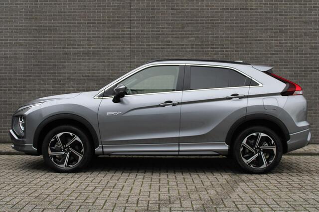 Mitsubishi ECLIPSE Cross 2.4 PHEV Black Edition Automaat, Navigatie, Cruise/Climate control, Apple carplay/Android auto, 360 Camera, Audio/Bluetooth/DAB